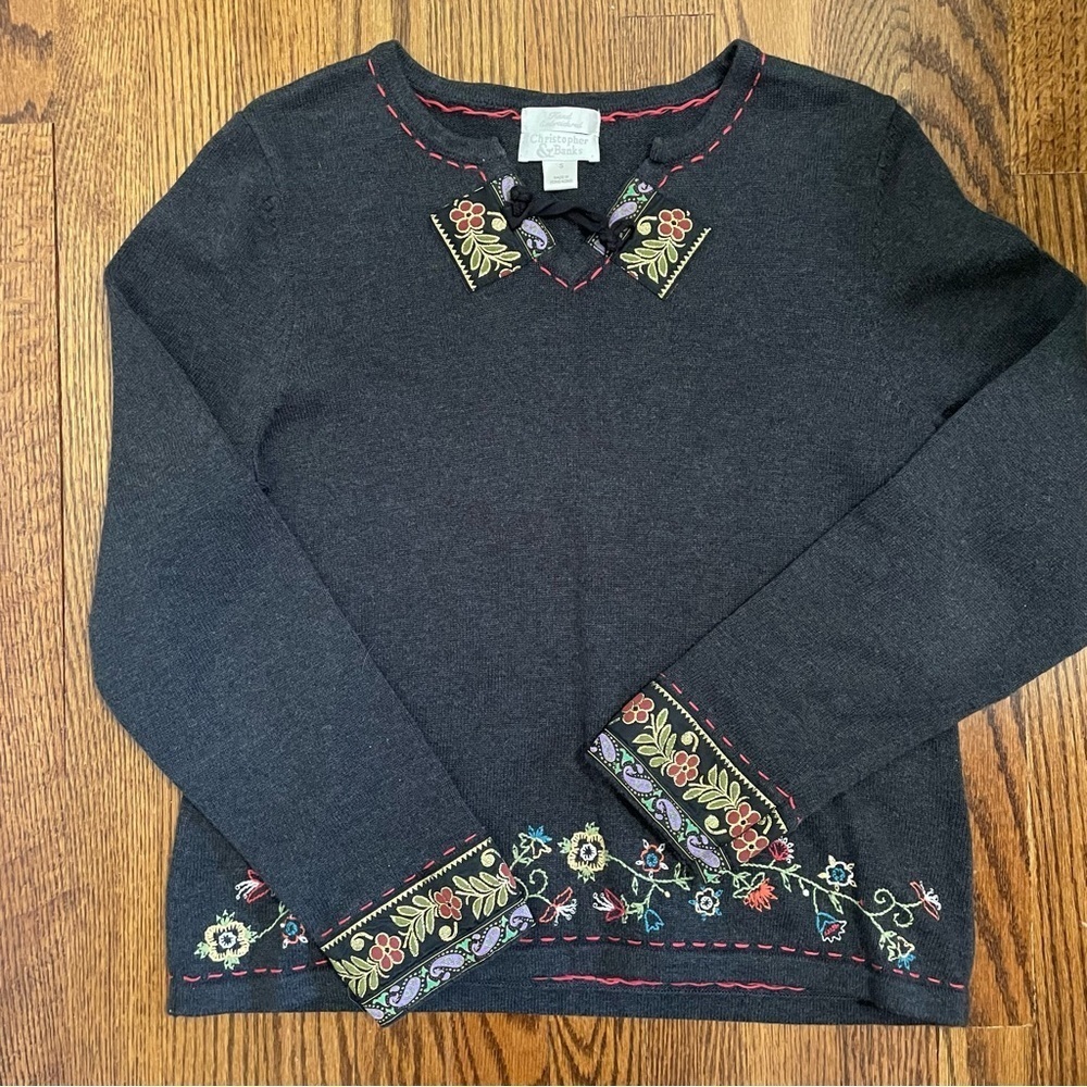Christopher & Banks Hand Embroidered Floral Trim Pullover Size Small